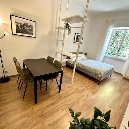 Rhome Holiday Fornaci Rome Bagian luar foto